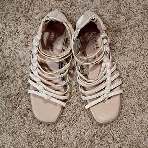 Journee Collection Women's Beige Strappy Sandals